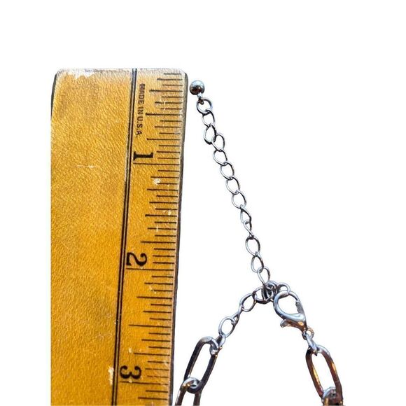 Silvertone paper clip chain with silver and black rectangular pendant - Picture 5 of 5